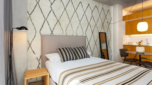 Apartments in Barcelona Eixample - photo 6