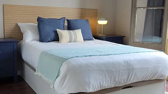 Rooms in Barcelona Eixample - photo 2