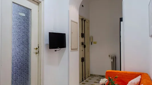 Rooms in Roma Municipio II – Parioli/Nomentano - photo 10