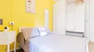 Room for rent, Turin, Piemonte, &lt;span class=&quot;blurred street&quot; onclick=&quot;ProcessAdRequest(10325962)&quot;&gt;&lt;span class=&quot;hint&quot;&gt;See streetname&lt;/span&gt;[xxxxxxxxxxxxx]&lt;/span&gt;