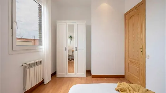 Rooms in Madrid Tetuán - photo 8