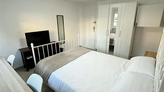 Rooms in Manises - photo 4
