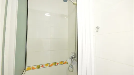 Rooms in Valencia Algirós - photo 5