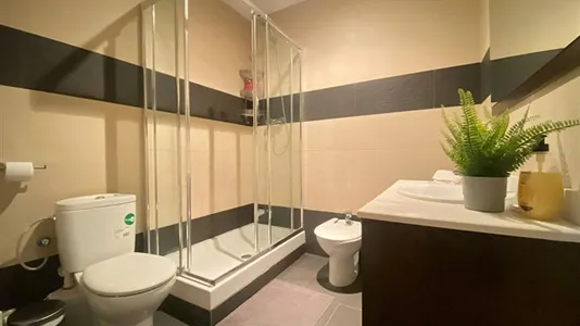 Rooms in Barcelona Eixample - photo 9