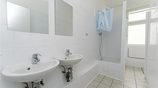 Rooms in Berlin Friedrichshain-Kreuzberg - photo 10
