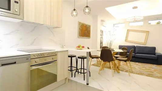 Rooms in Madrid Tetuán - photo 9