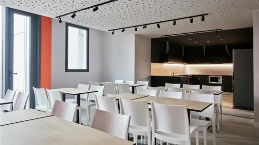 Rooms in Pamplona/Iruña - photo 9