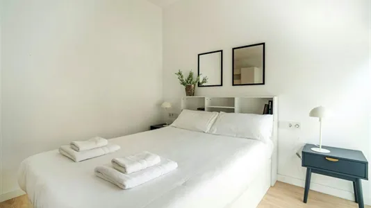 Apartments in Valencia Ciutat Vella - photo 4
