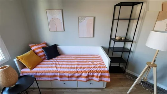 Rooms in Brussels Sint-Jans-Molenbeek - photo 2