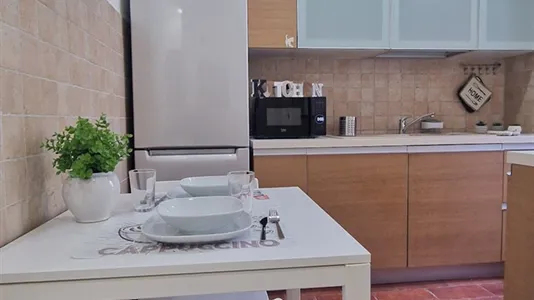 Rooms in Roma Municipio II – Parioli/Nomentano - photo 10