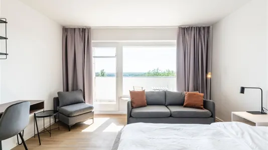 Apartments in Berlin Charlottenburg-Wilmersdorf - photo 4