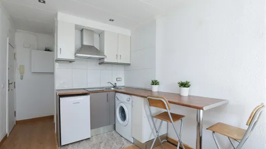 Apartments in Barcelona Ciutat Vella - photo 4