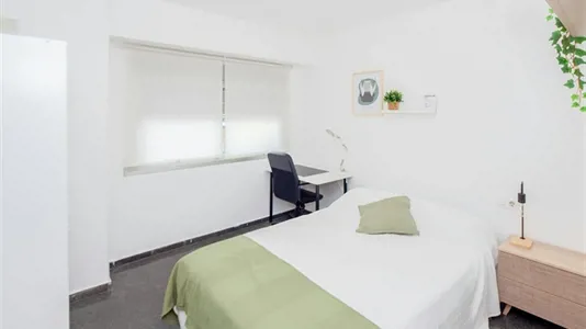 Rooms in Valencia Algirós - photo 1
