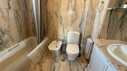 Rooms in Madrid Retiro - photo 9