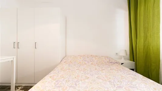 Rooms in Granada - photo 10