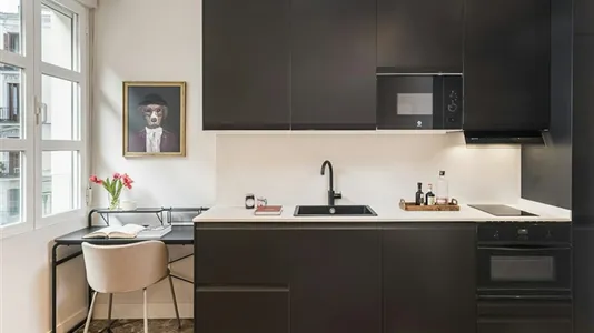 Apartments in Madrid Centro - photo 5