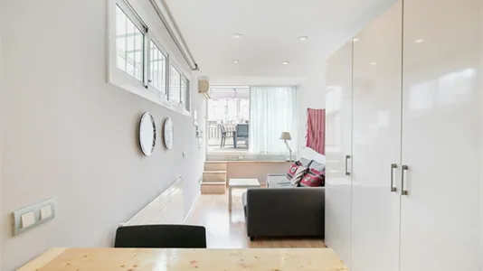 Apartments in Barcelona Ciutat Vella - photo 7