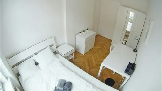 Rooms in Vienna Favoriten - photo 5