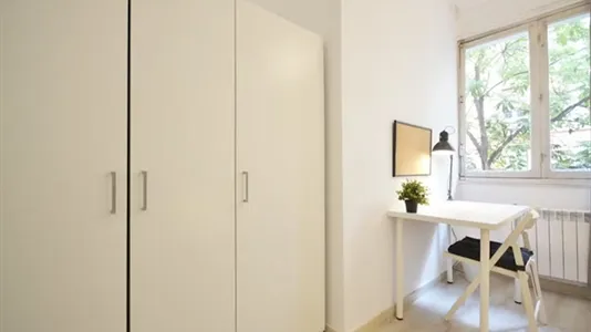 Rooms in Madrid Chamberí - photo 7