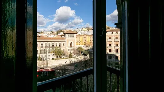 Rooms in Granada - photo 5
