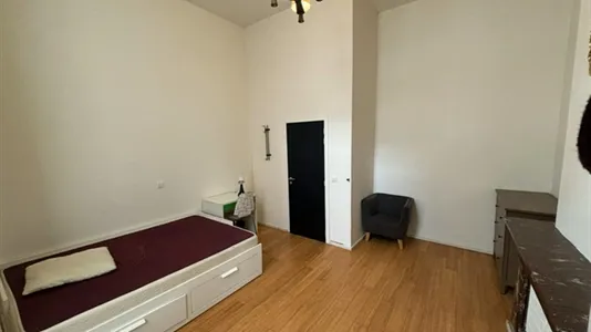 Rooms in Brussels Schaarbeek - photo 5