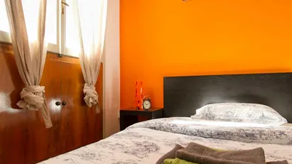 Room for rent in Milano Zona 8 - Fiera, Gallaratese, Quarto Oggiaro, Milan