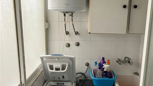 Rooms in Almería - photo 7