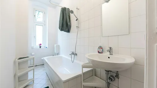 Rooms in Berlin Charlottenburg-Wilmersdorf - photo 8