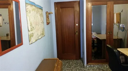 Rooms in Murcia - photo 9