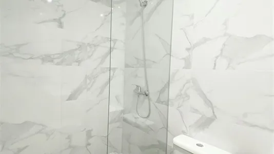 Rooms in Madrid Centro - photo 7