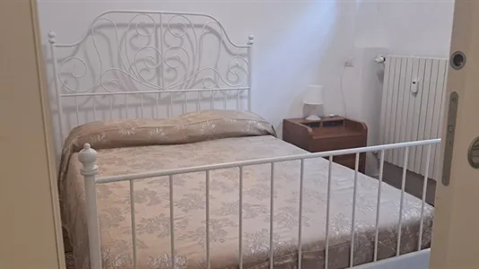 Rooms in Milano Zona 5 - Vigentino, Chiaravalle, Gratosoglio - photo 2