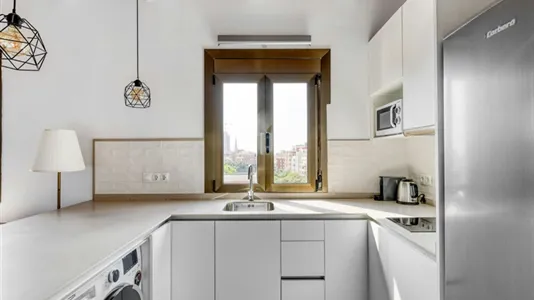 Apartments in Barcelona Eixample - photo 5