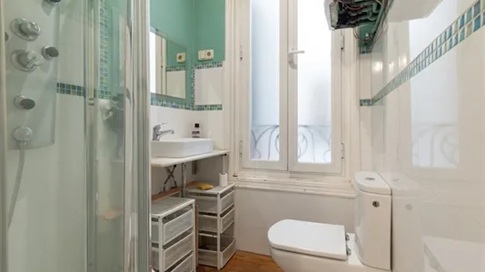 Rooms in Madrid Centro - photo 6