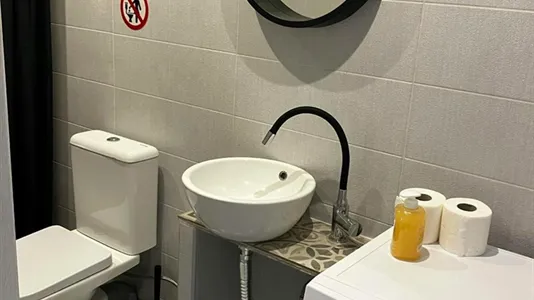 Rooms in Neapoli-Sykies - photo 7