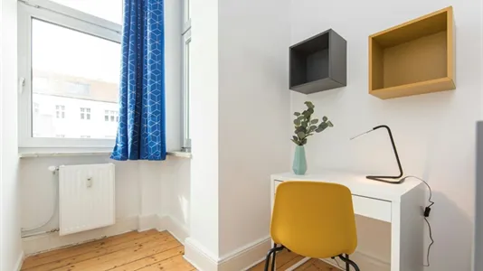 Rooms in Berlin Charlottenburg-Wilmersdorf - photo 3
