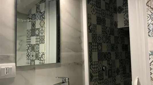 Rooms in Napoli Municipalità 2 - photo 10