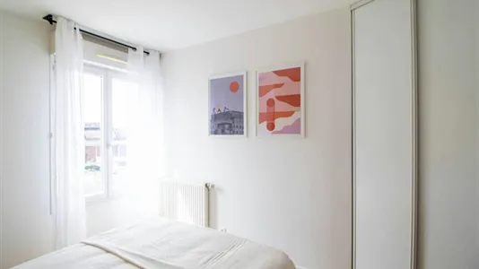 Rooms in Saint-Denis - photo 5