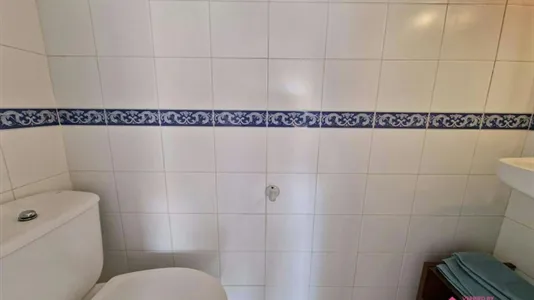 Rooms in Bami - photo 2