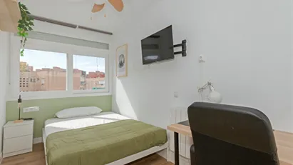 Room for rent in Alcalá de Henares, Comunidad de Madrid