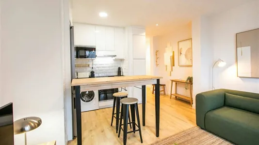 Apartments in Barcelona Ciutat Vella - photo 3