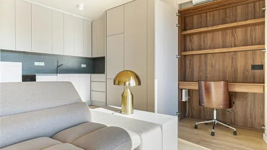 Apartments in Barcelona Eixample - photo 8