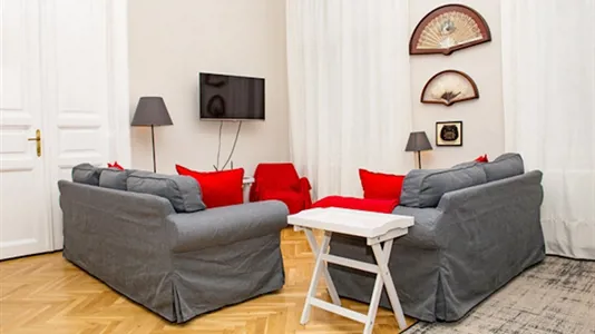 Apartments in Budapest Terézváros - photo 2
