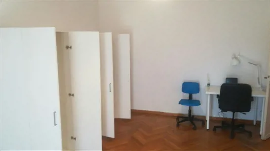 Rooms in Roma Municipio VIII – Appia Antica - photo 1