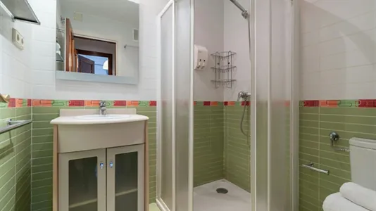 Rooms in Madrid Retiro - photo 9