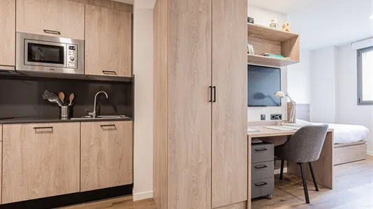 Rooms in Santander - photo 6