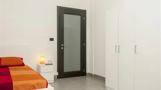Rooms in Turin - photo 3