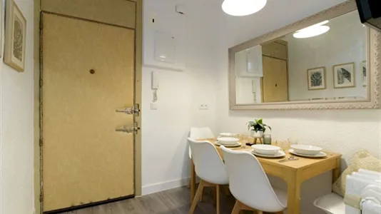 Rooms in Madrid Retiro - photo 4