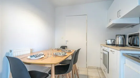 Rooms in Nantes - photo 9