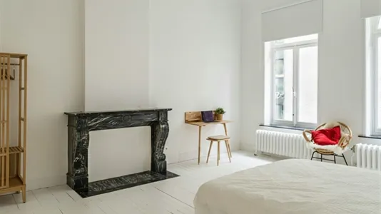 Rooms in Charleroi - photo 6