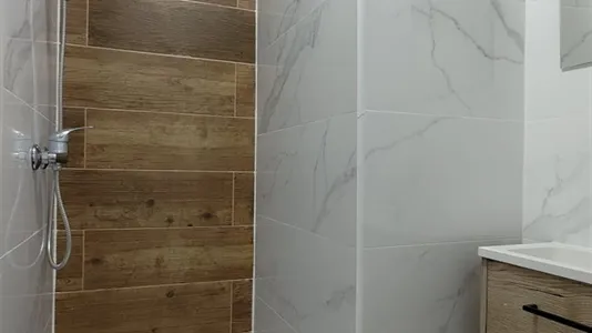 Rooms in Madrid Chamberí - photo 7